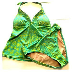 BOGO. Victoria's Secret 2-Pc Bathing Suit Small